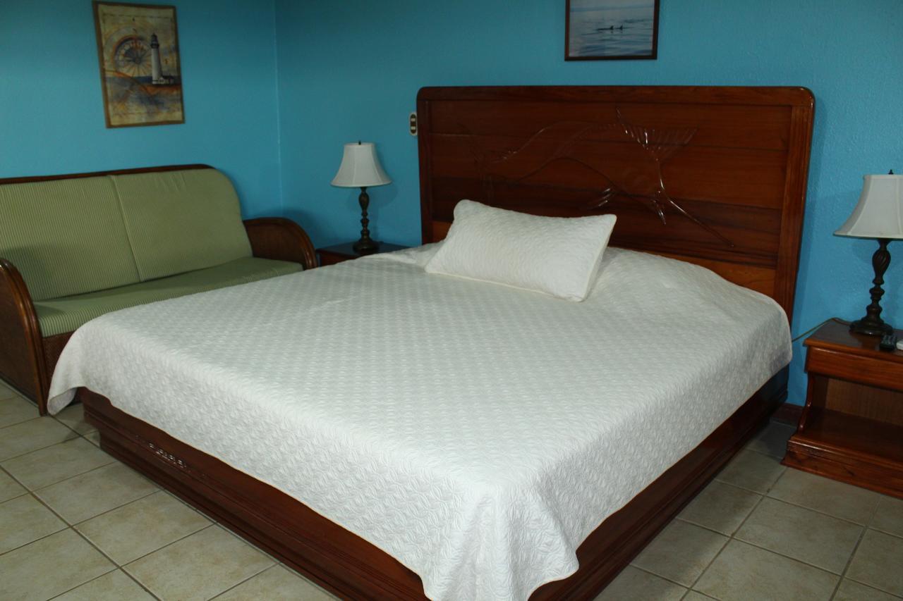 Fish Hook Marina Hotel Golfito Ngoại thất bức ảnh